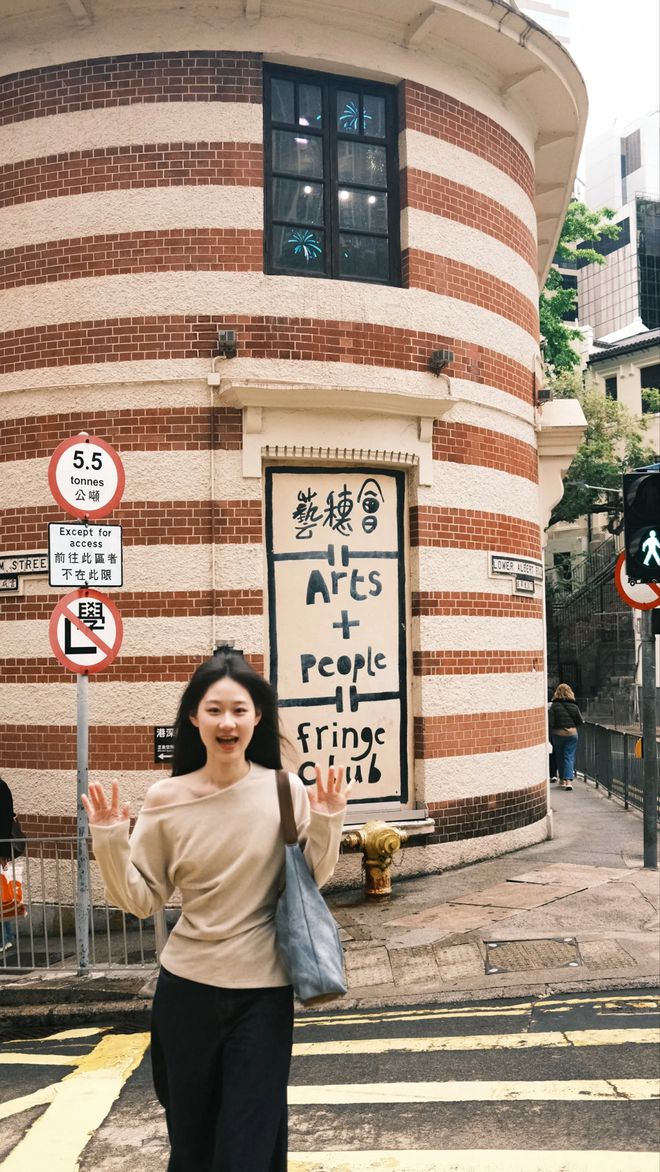 定制团攻略 经典景点一网打尽j9九游会登录深港澳5月专属(图1) 定制团攻略 经典景点一网打尽j9九游会登录深港澳5月专属(图1)